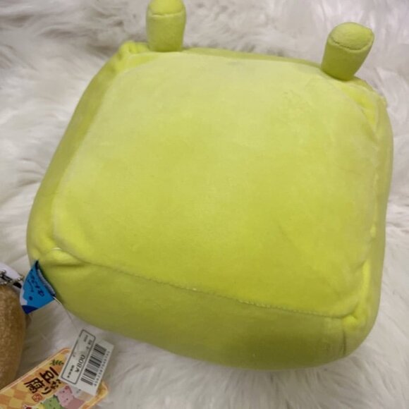 Tofu Cushion Plush Green - Picture 7 of 9